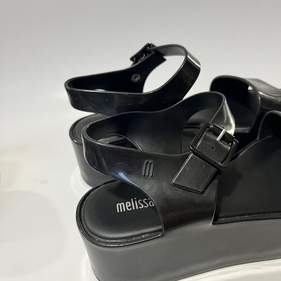 Melissa Women’s Mar Platform Sandals 7 Black Ankle Strap Buckle Retro 70’s Y2K - Picture 16 of 16